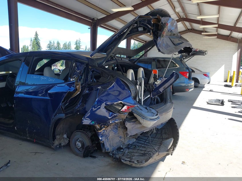 2025 Tesla Model X Long Range VIN: 7SAXCBE5XSF471179 Lot: 45586701
