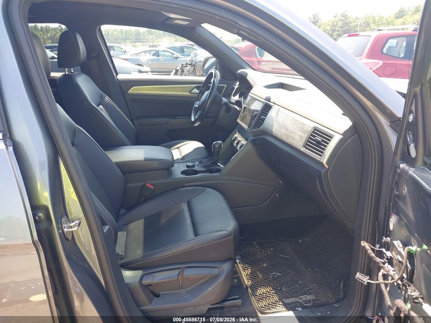 2020 VOLKSWAGEN ATLAS CROSS SPORT auction photo 5