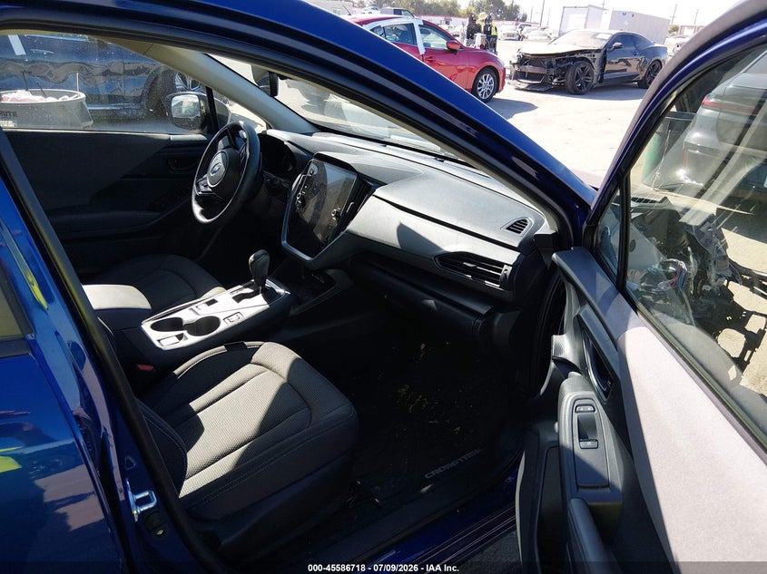 2024 SUBARU CROSSTREK auction photo 5