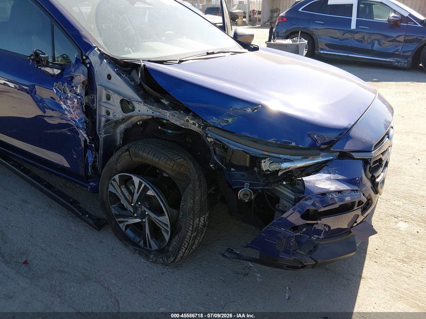 2024 SUBARU CROSSTREK auction photo 6