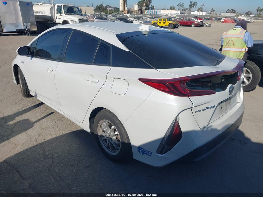 2021 TOYOTA PRIUS PRIME auction photo 3