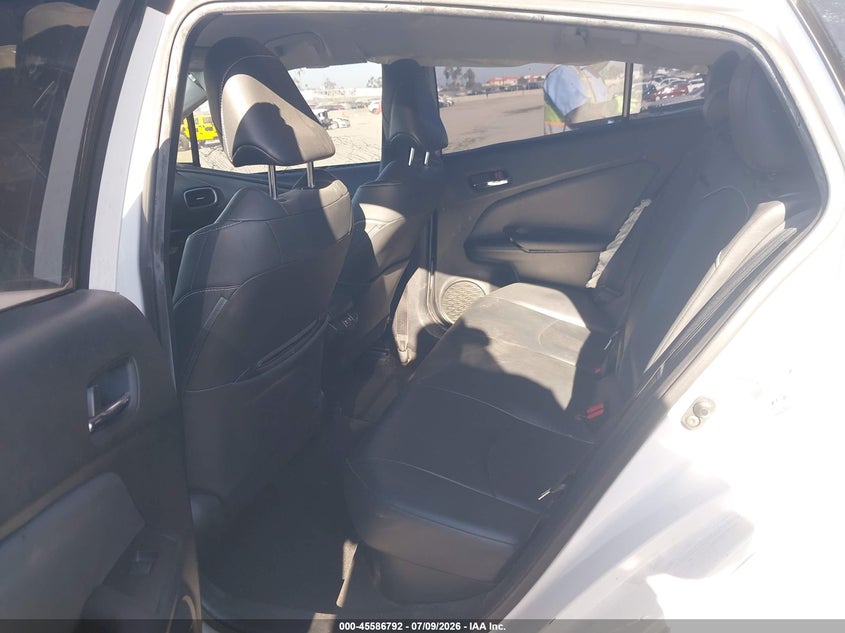 2021 TOYOTA PRIUS PRIME auction photo 8