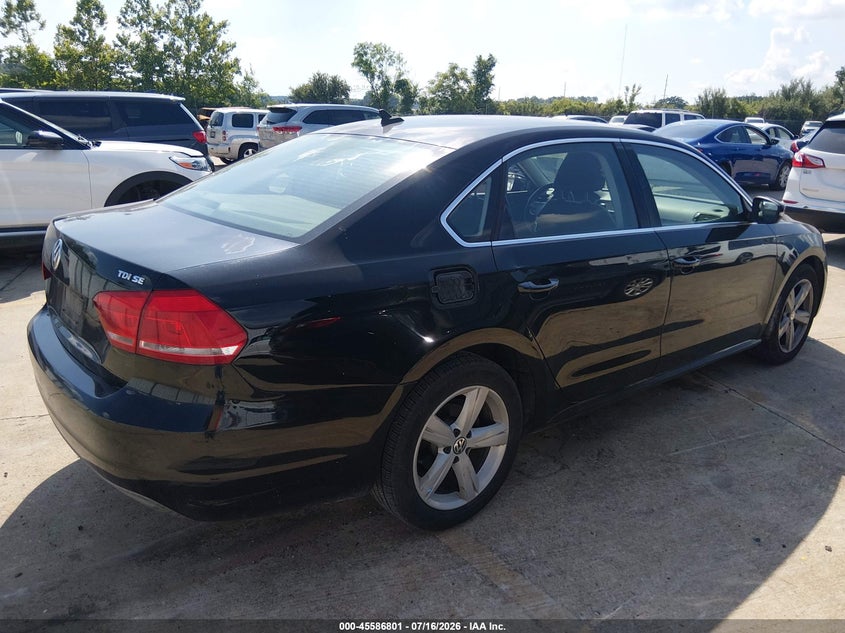 2013 VOLKSWAGEN PASSAT auction photo 4
