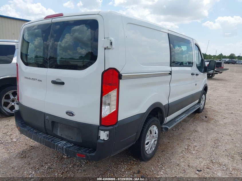 2019 FORD TRANSIT-250 auction photo 4