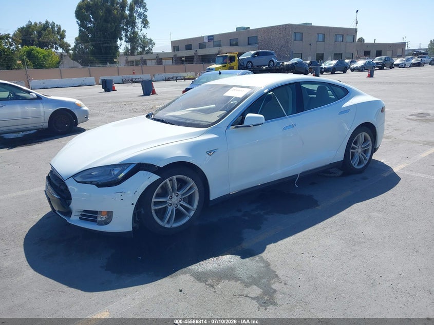 2014 TESLA MODEL S auction photo 2