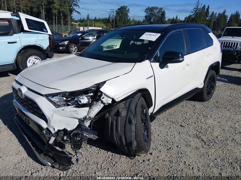 2019 Toyota RAV 4, Left Front, IAAI, VIN JTMEWRFV5KD508097 — photo 2