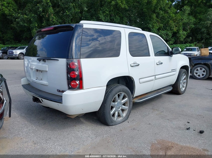2007 GMC YUKON DENALI auction photo 4