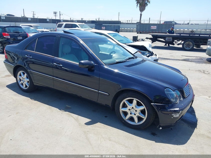 2004 MERCEDES-BENZ C 240
