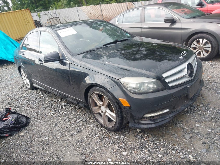 Vin: wddgf8bb8br169200, lot: 46085329, mercedes-benz c 300 sport 4matic 2011 img_1
