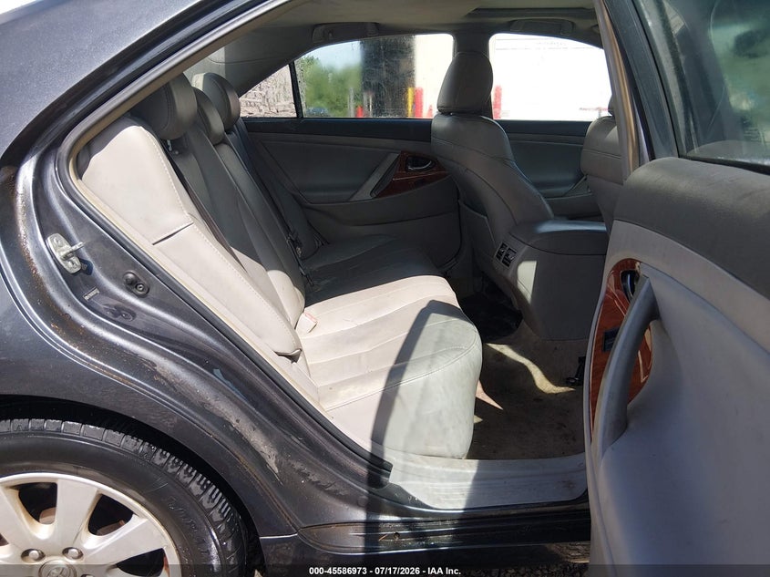 2009 TOYOTA CAMRY auction photo 8
