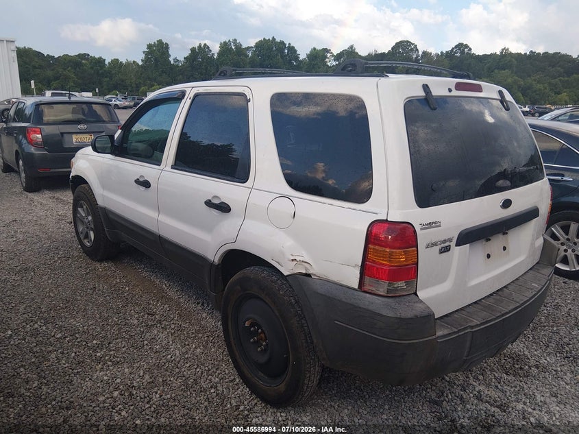 2005 FORD ESCAPE auction photo 6
