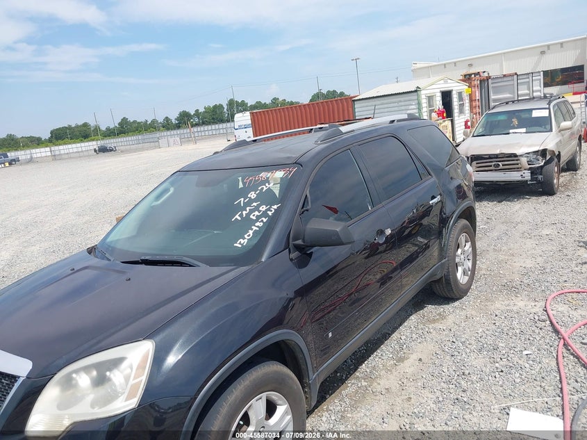 2010 GMC ACADIA auction photo 6