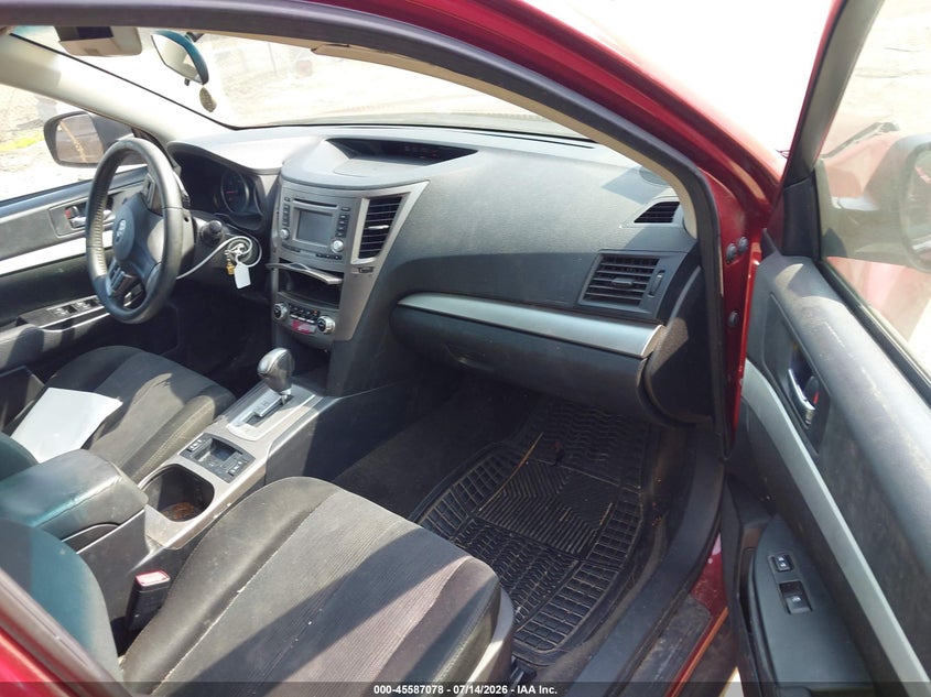 2014 SUBARU OUTBACK auction photo 5