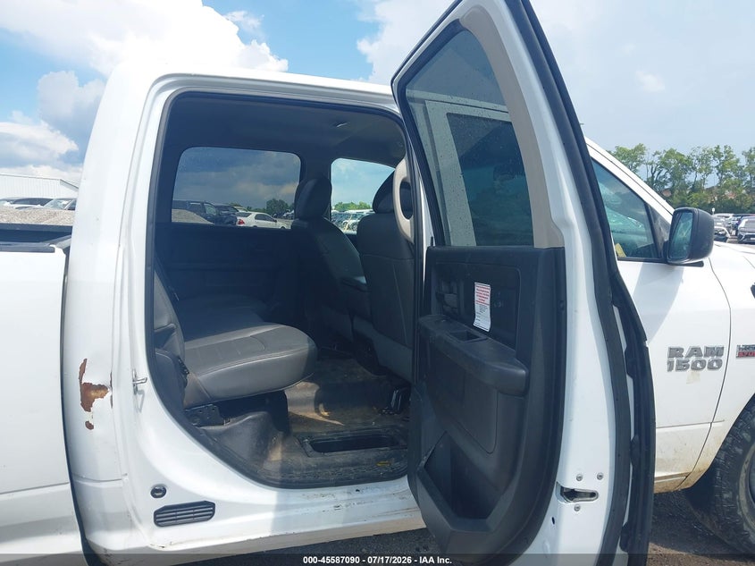 2018 RAM 1500 auction photo 8