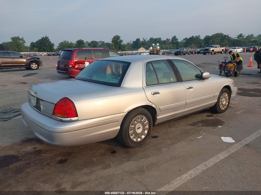 2003 Ford Crown Victoria Standard VIN: 2FAFP73WX3X149364 Lot: 45587132