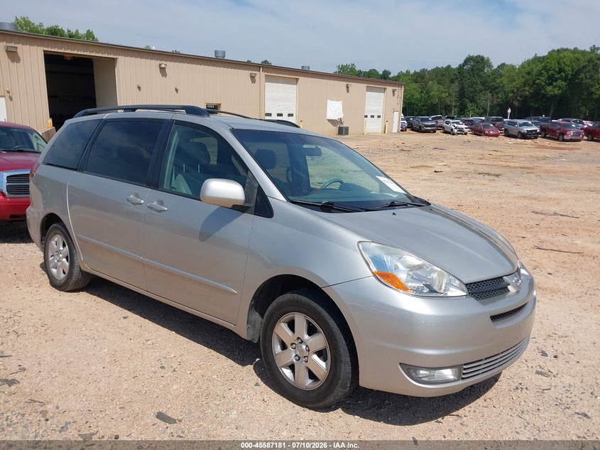 2005 Toyota Sienna