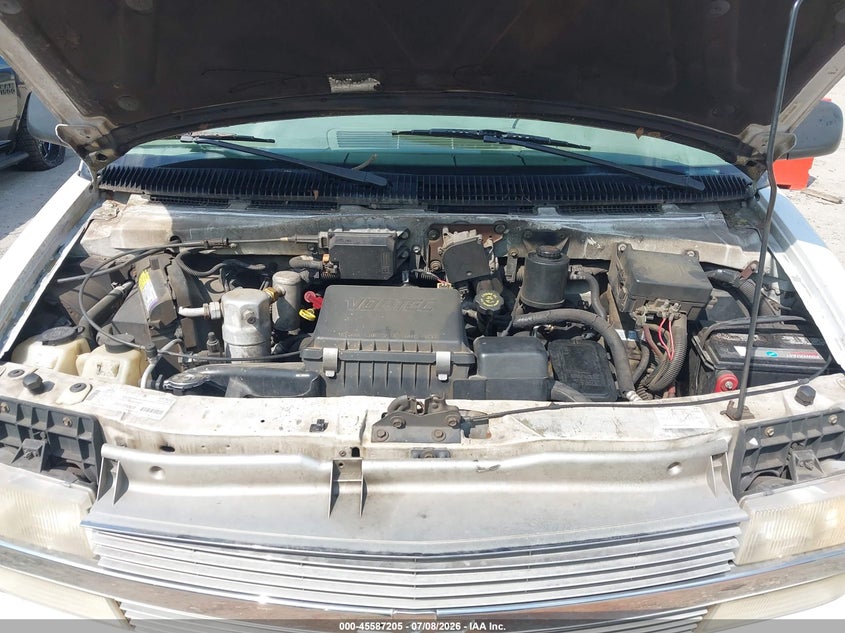 1998 Chevrolet Astro Upfitter Pkg. VIN: 1GBDM19W7WB101153 Lot: 45587205