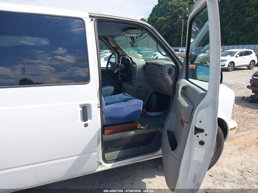 1998 CHEVROLET ASTRO auction photo 5