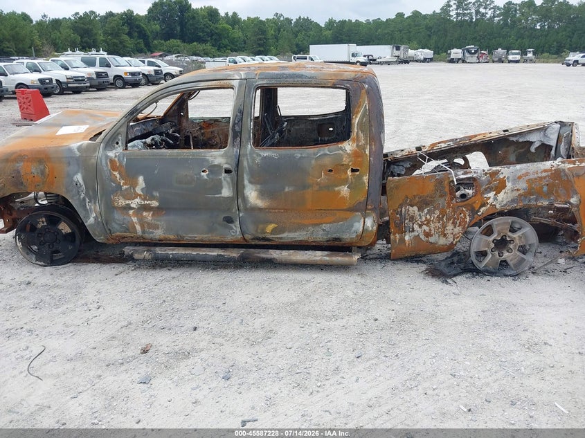 2010 Toyota Tacoma Base V6 VIN: 3TMMU4FN1AM020062 Lot: 45587228