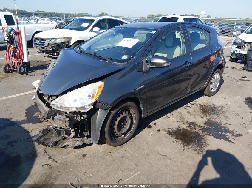 2012 TOYOTA PRIUS C auction photo 2