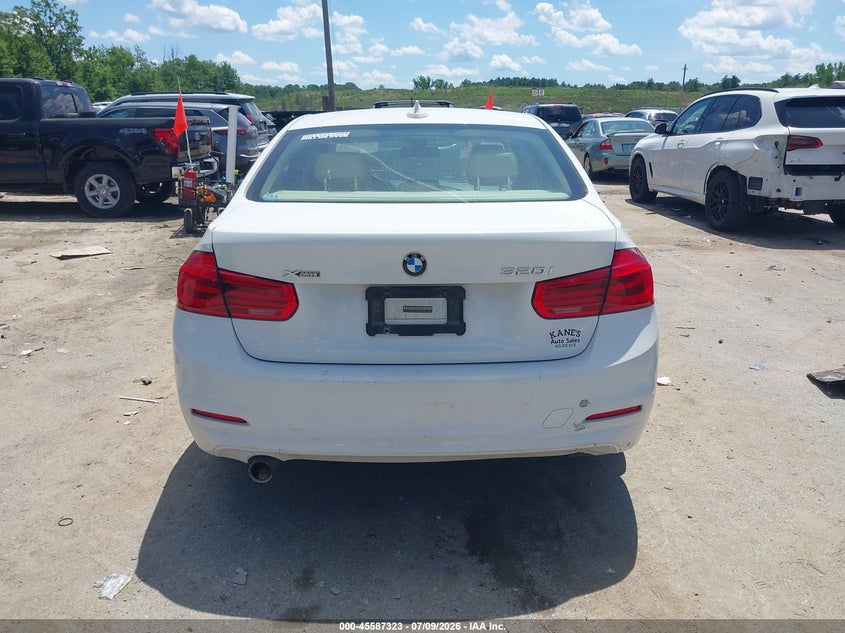 BMW 320I - zdjęcie 16