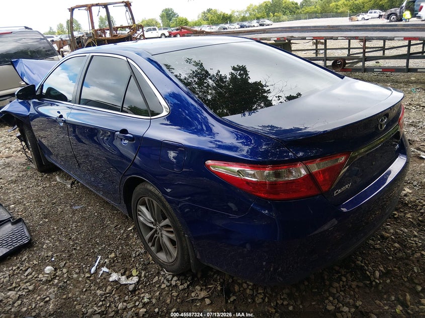 2015 TOYOTA CAMRY auction photo 3