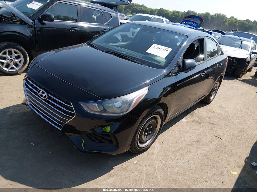 2020 HYUNDAI ACCENT auction photo 2