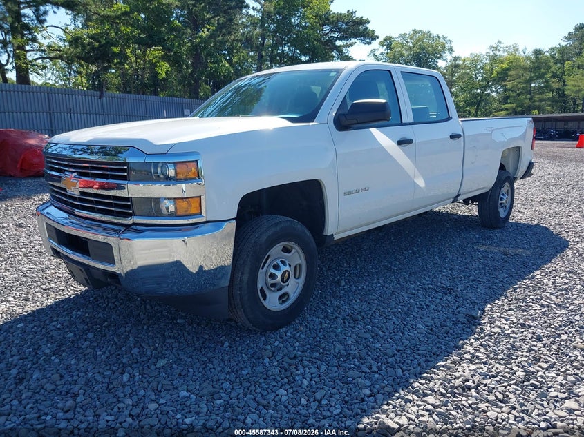 2018 CHEVROLET SILVERADO 2500HD auction photo 2