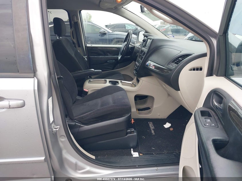 2015 DODGE GRAND CARAVAN auction photo 5