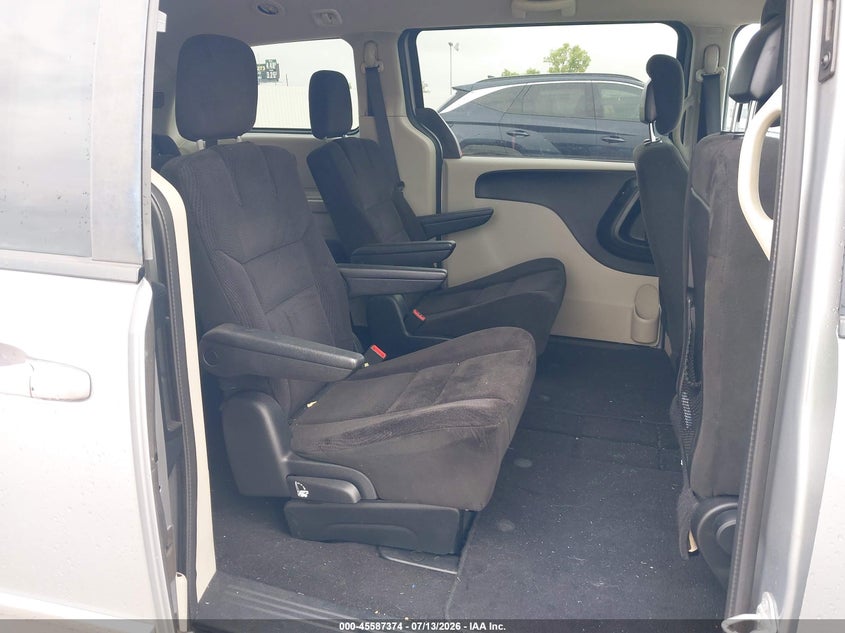 2015 DODGE GRAND CARAVAN auction photo 8