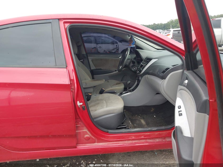 2014 HYUNDAI ACCENT auction photo 5
