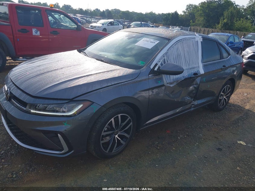 2025 Volkswagen Jetta 1.5T Se, Left Side, IAAI, VIN 3VW7X7BU6SM017675 — photo 2