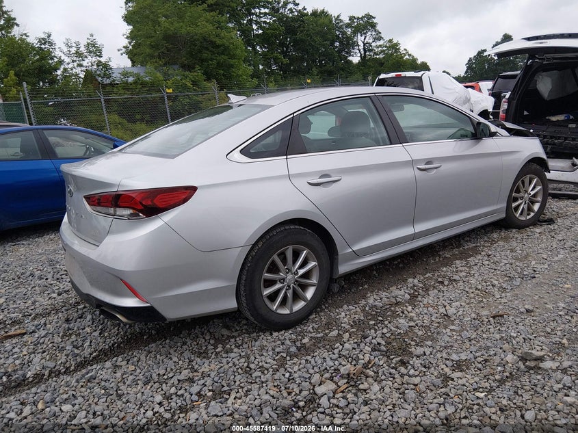 2019 HYUNDAI SONATA auction photo 4
