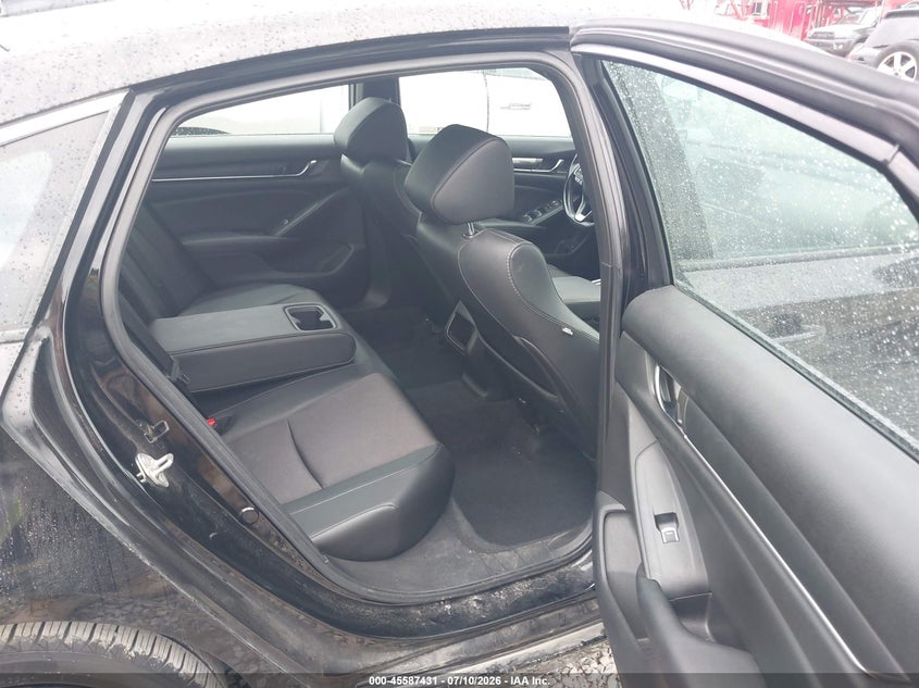 2020 HONDA ACCORD auction photo 8
