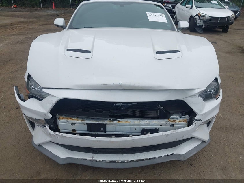 FORD MUSTANG - zdjęcie 6
