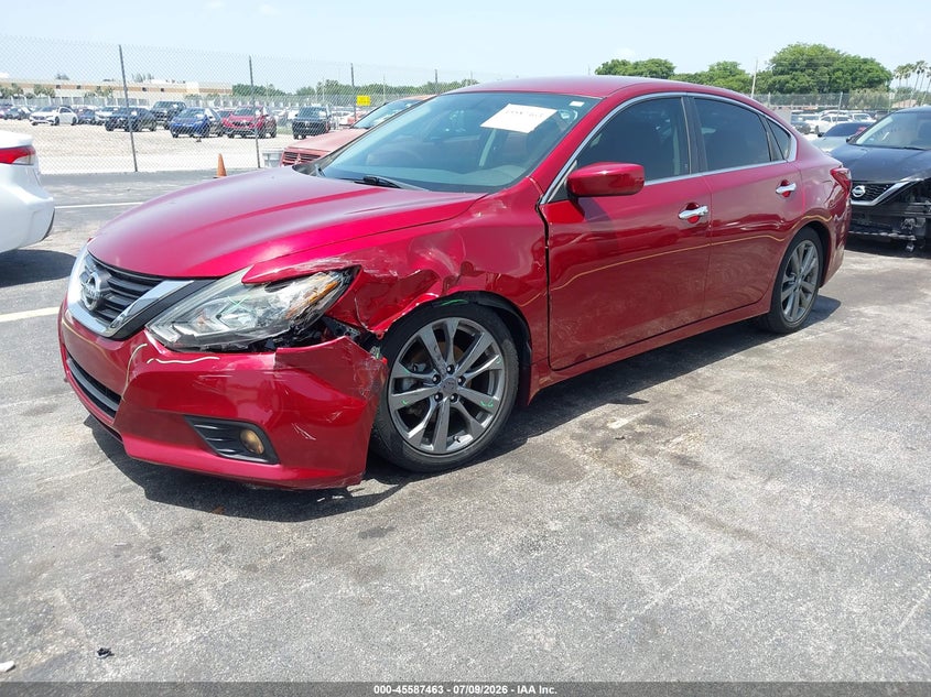 2018 NISSAN ALTIMA auction photo 2