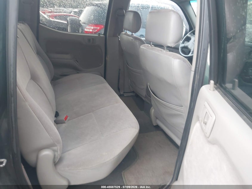 2001 TOYOTA TACOMA auction photo 8