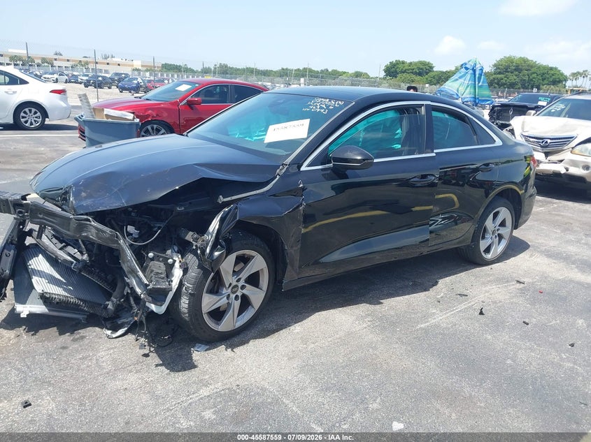 Vin: wauaudgy4pa050493, lot: 46085934, audi a3 premium 40 tfsi front-wheel drive s tronic 20232