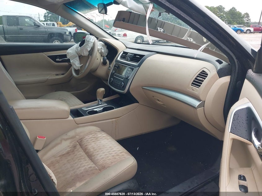2016 NISSAN ALTIMA auction photo 5