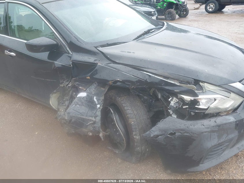 2016 NISSAN ALTIMA auction photo 6
