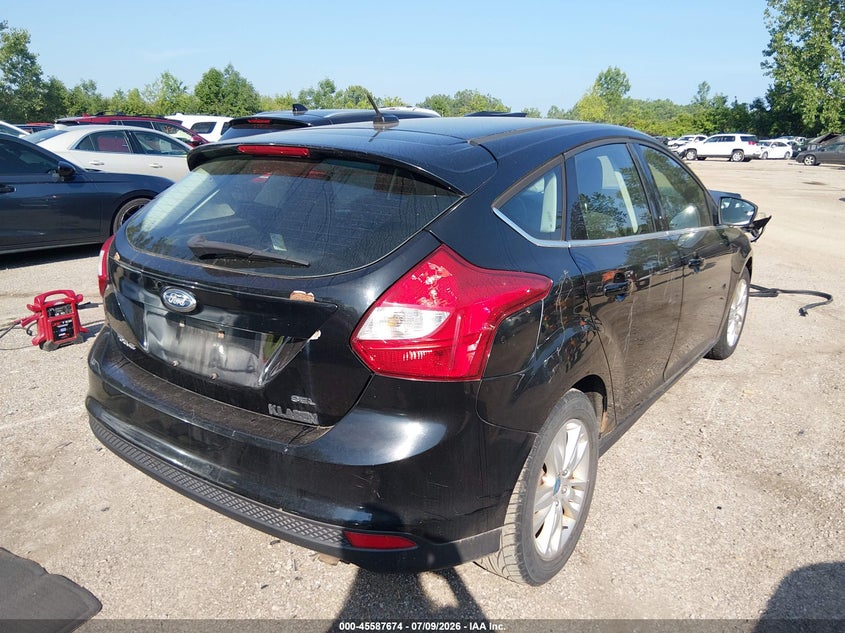 2012 FORD FOCUS auction photo 4