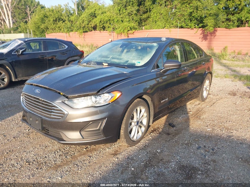 2019 Ford Fusion, Roof, IAAI, VIN 3FA6P0LU9KR130386 — photo 2