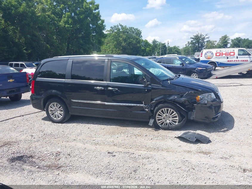 2013 Chrysler Town & Country Limited VIN: 2C4RC1GGXDR805183 Lot: 45587692