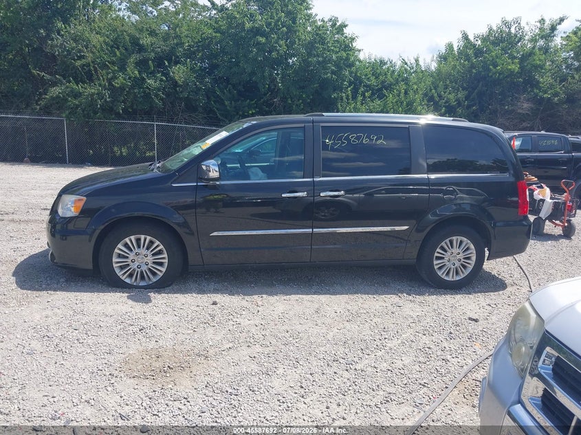 2013 Chrysler Town & Country Limited VIN: 2C4RC1GGXDR805183 Lot: 45587692