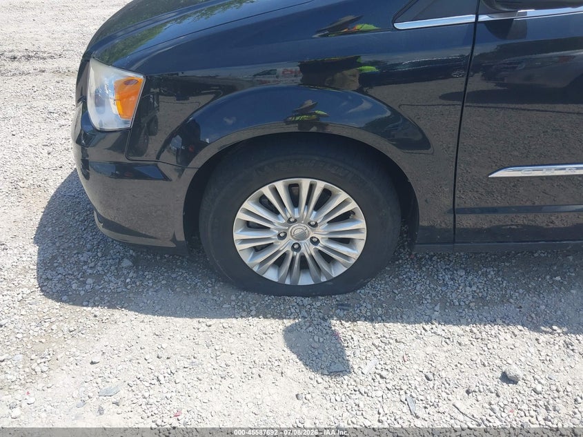 2013 Chrysler Town & Country Limited VIN: 2C4RC1GGXDR805183 Lot: 45587692