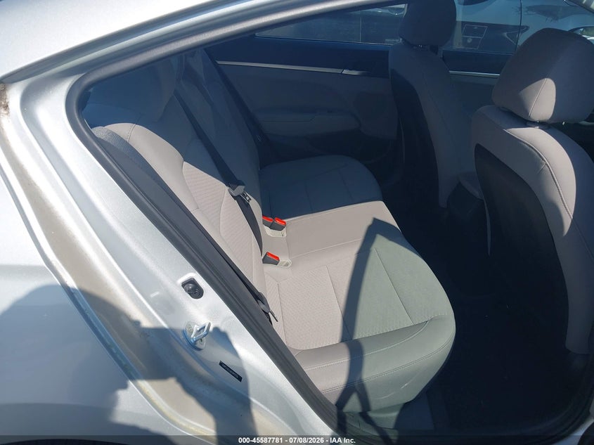 AtlanticExpress - Hyundai Elantra