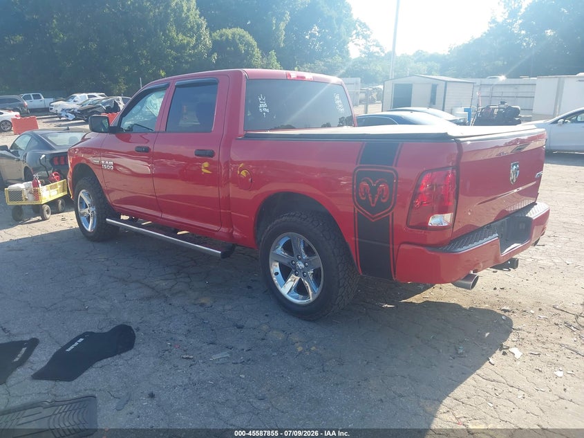Vin: 3c6rr7kt0hg524373, lot: 46086230, ram 1500 express  4x4 5'7 box 20173
