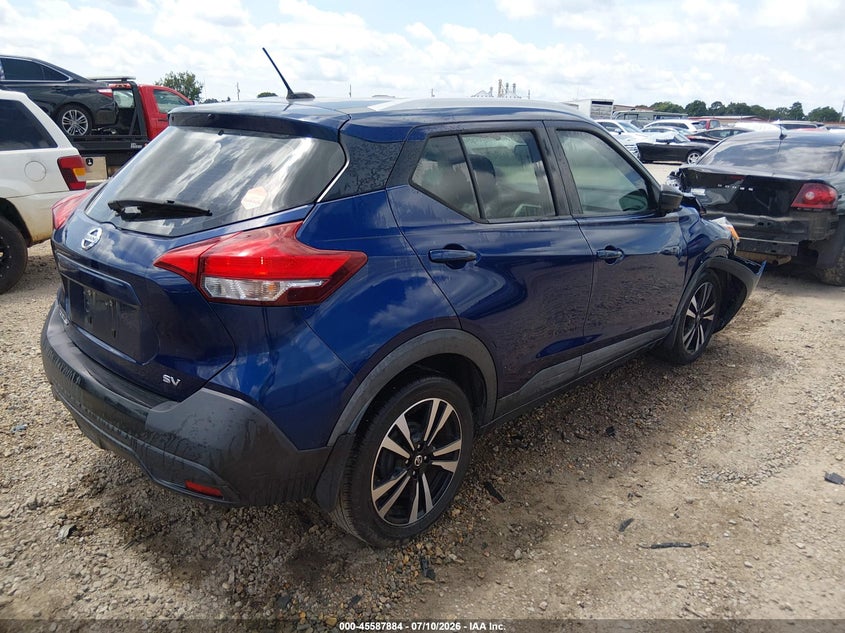 2018 NISSAN KICKS auction photo 4