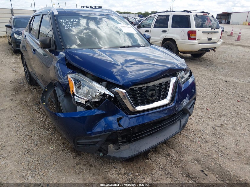 2018 NISSAN KICKS auction photo 6