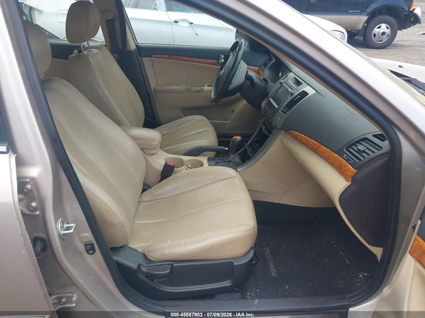 2009 HYUNDAI SONATA auction photo 5